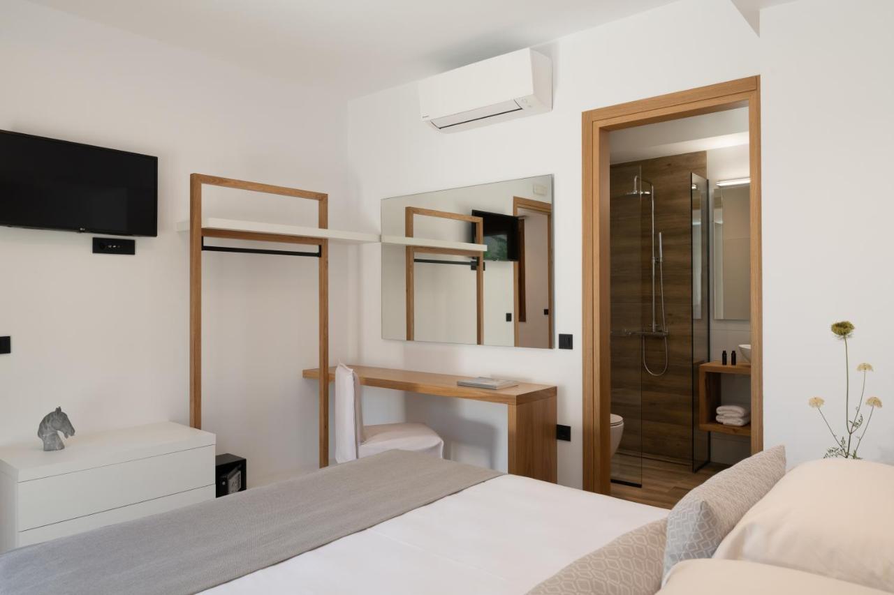 De Light Boutique Villas I II & III - Close To Rethymno, By Thinkvilla Аципопуло Экстерьер фото